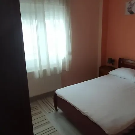 George's Apartment